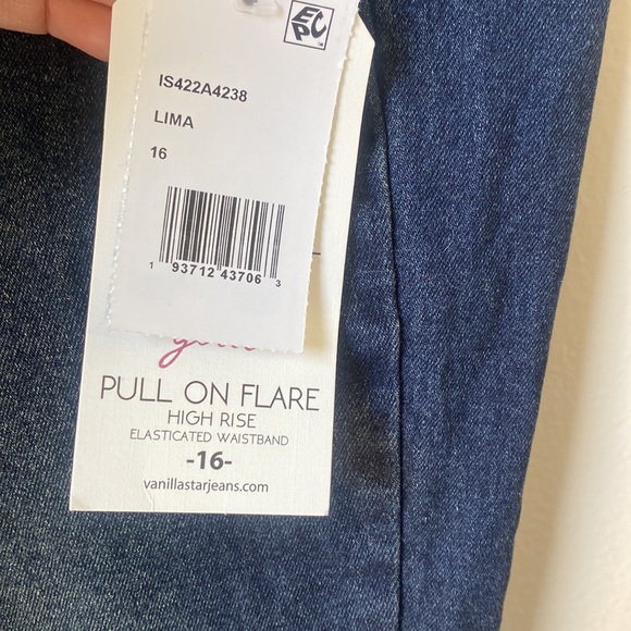 Jeans - Picture 4 of 5